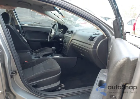 2008 Ford Fusion Se z USA, uszkodzony, nr VIN 3FAHP07ZX8R236854